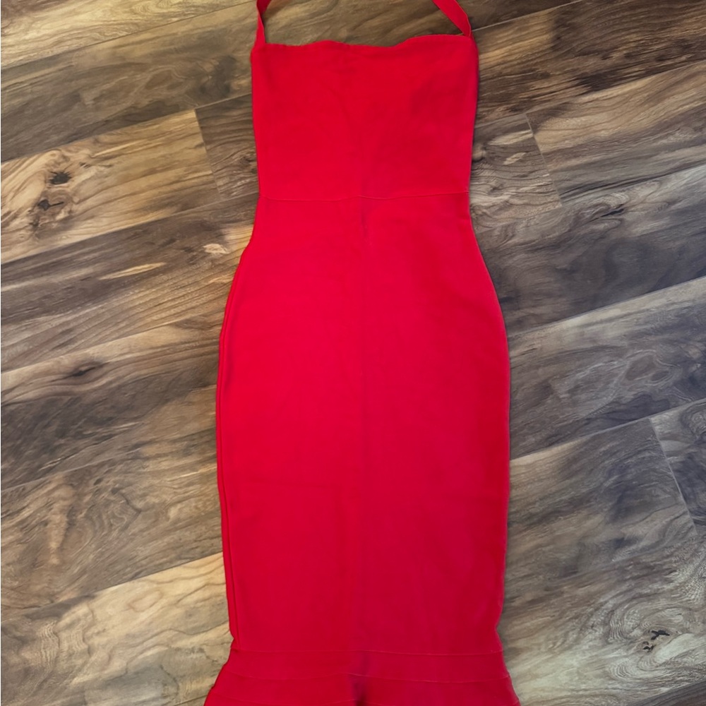 Elegant Red Strapless Dress